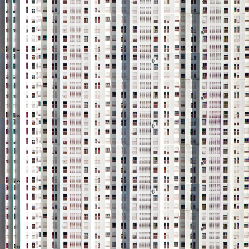 Illustration for article titled The Hypnotic Power Of Repetitive Architecture